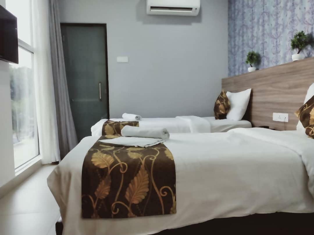 D'Metro Hotel Shah Alam Dış mekan fotoğraf
